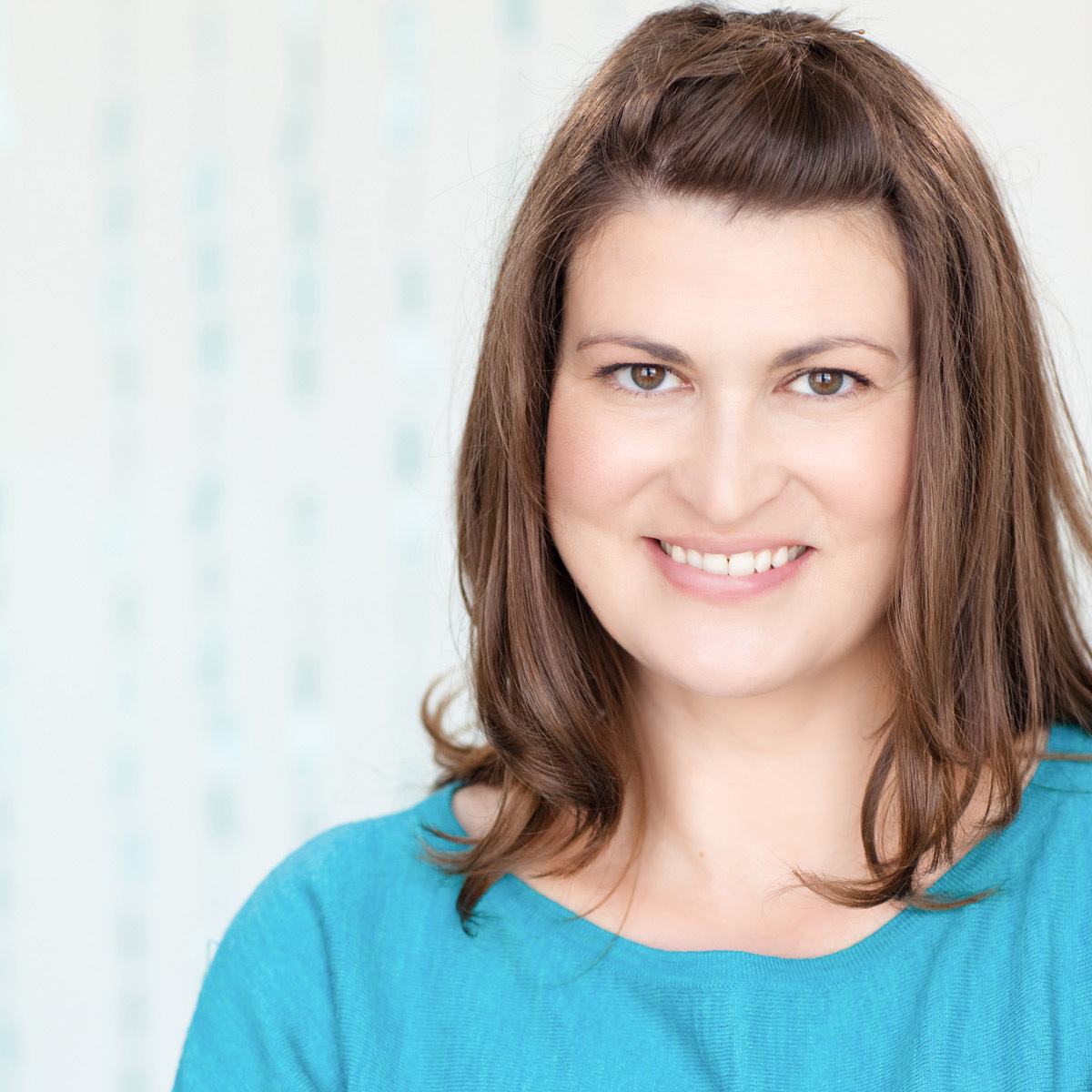 Headshot of Jennifer Emery